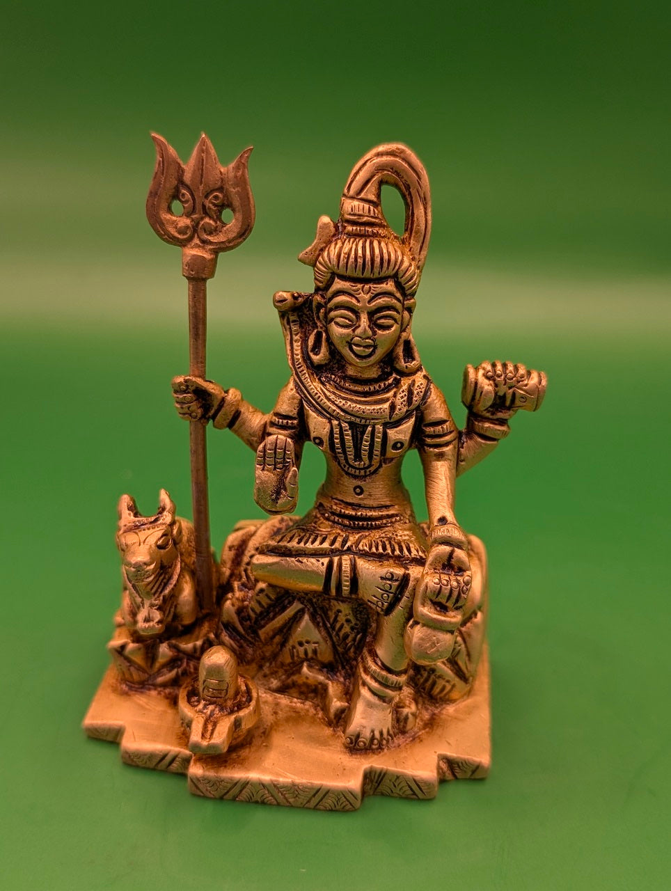 Siva with Lingam, Trishul, and Nandi – Ideal for Worship
