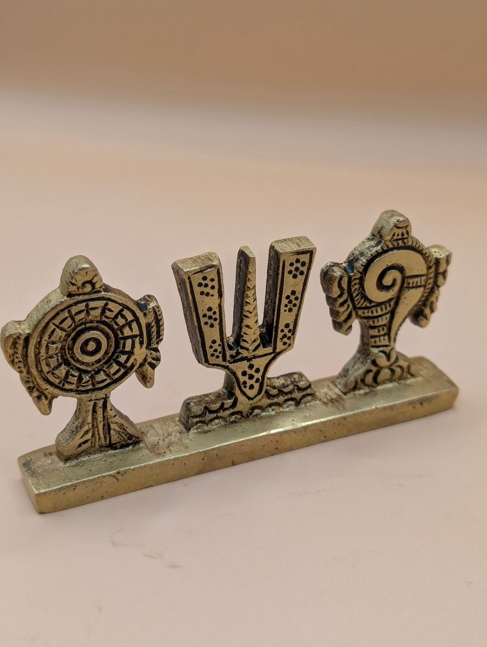 Miniature Naam, Shank & Chakra – Divine Symbol of Blessings