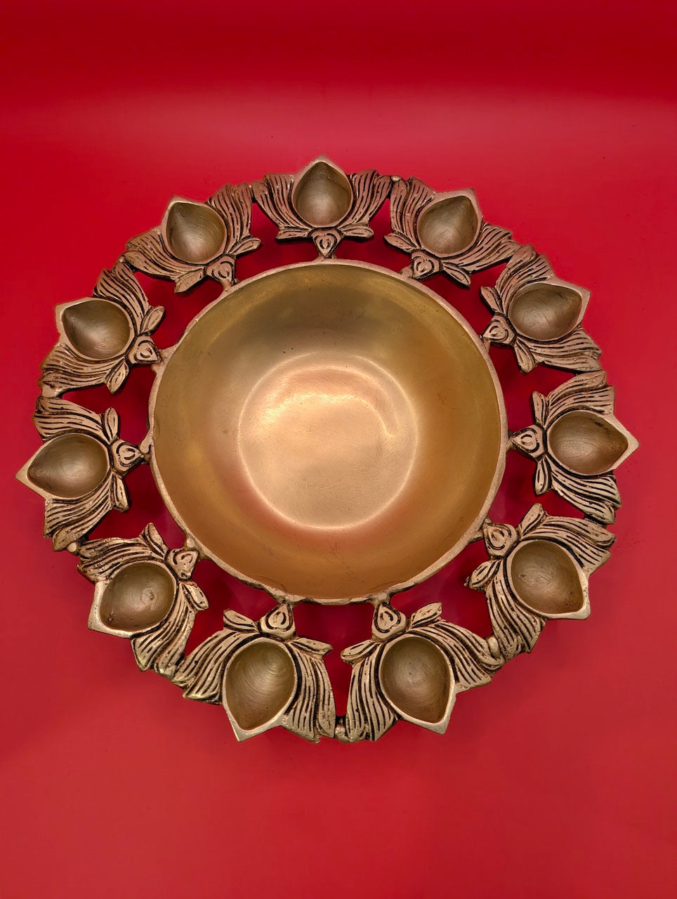Uruli with Lotus Diya – Decorative Flower Bowl and Lamp